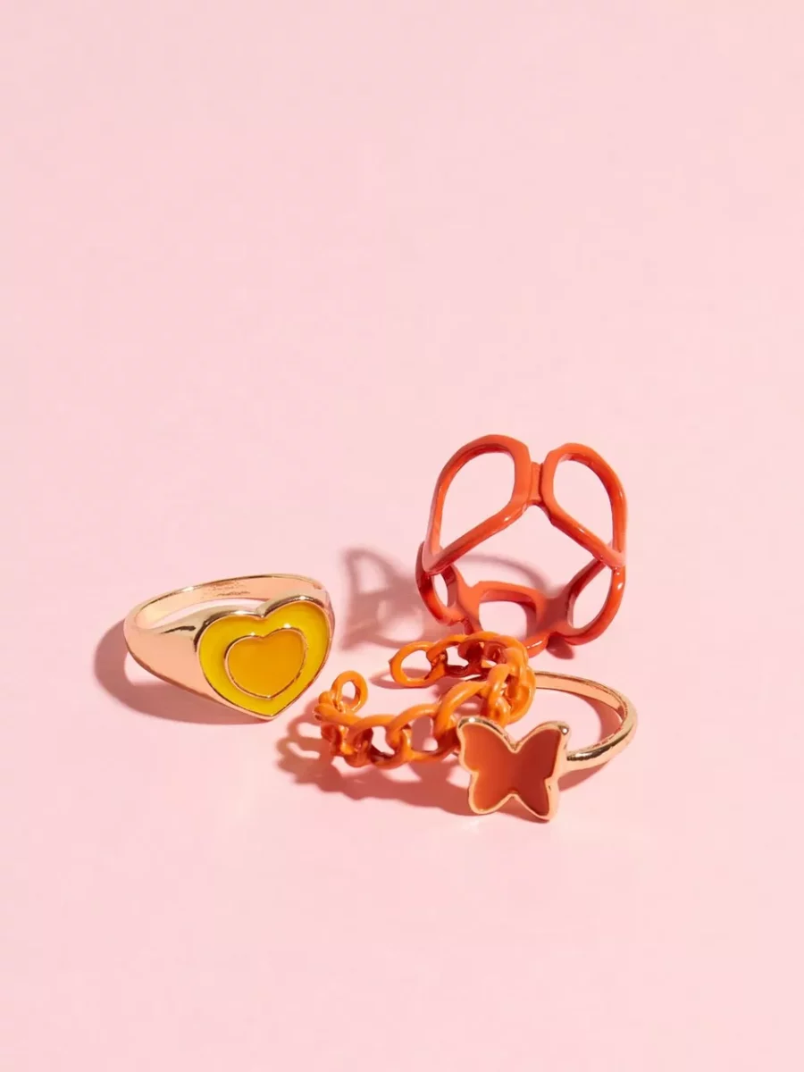 Gold Jewelry by Nelly GOOFASH