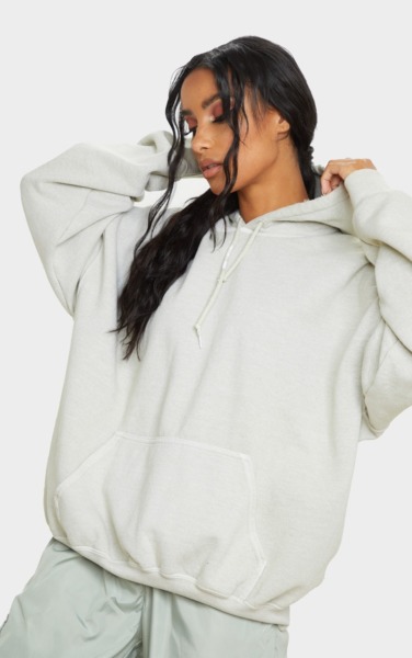 Green Hoodie for Woman at PrettyLittleThing GOOFASH