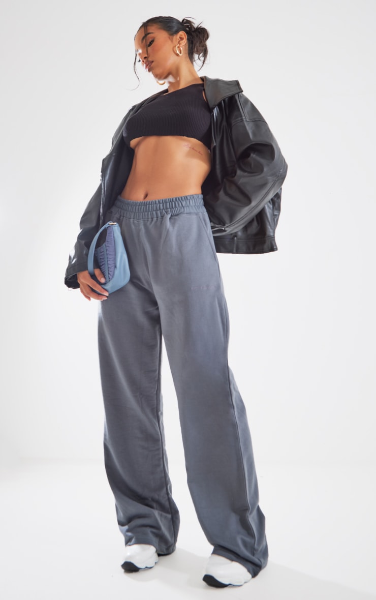 Grey Women Sweatpants - PrettyLittleThing GOOFASH