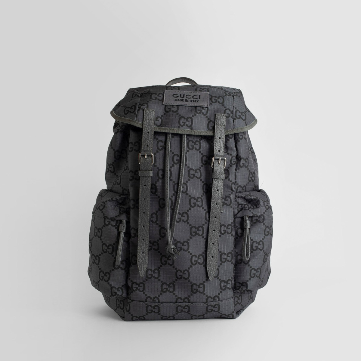 Gucci Men's Backpack in Grey Antonioli GOOFASH