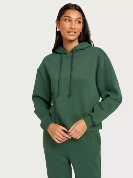 Hoodie in Green Pieces - Nelly GOOFASH