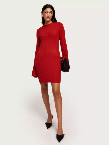 Knitted Dress Red for Woman from Nelly GOOFASH