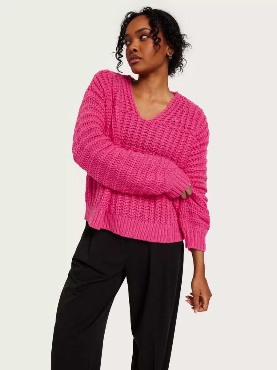 Knitted Sweater Pink by Nelly GOOFASH