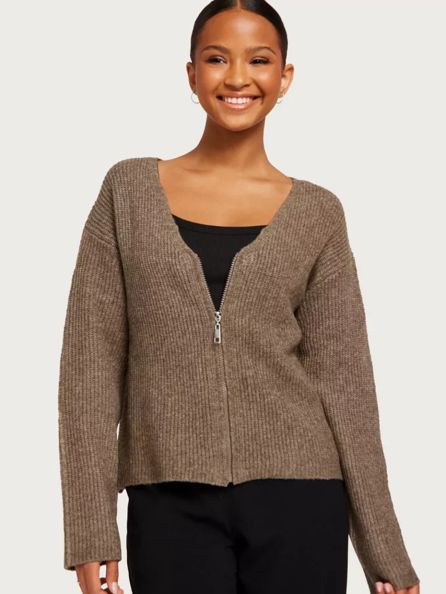 Ladies Cardigan in Brown from Nelly GOOFASH
