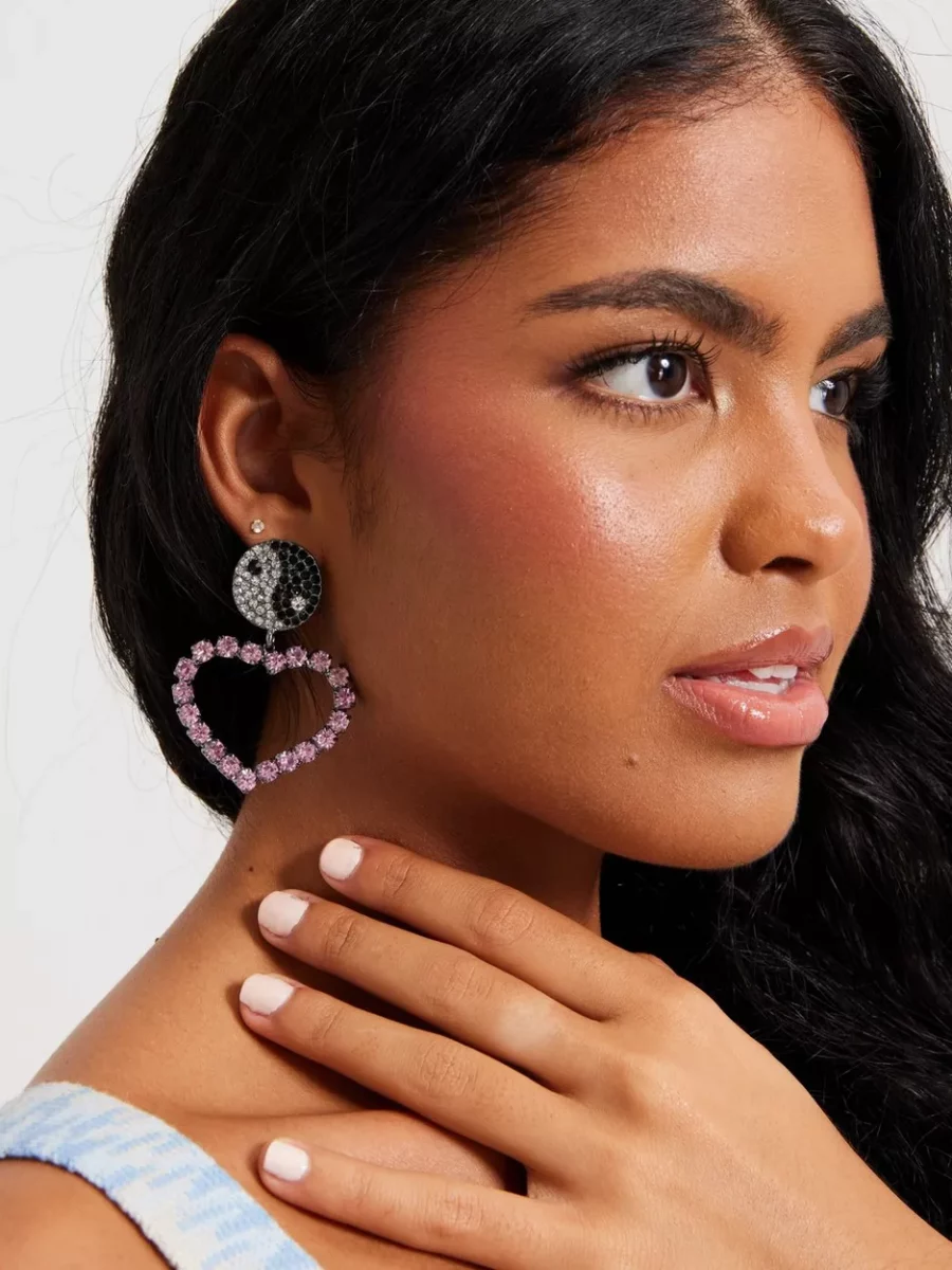 Ladies Earrings Pink Pieces - Nelly GOOFASH