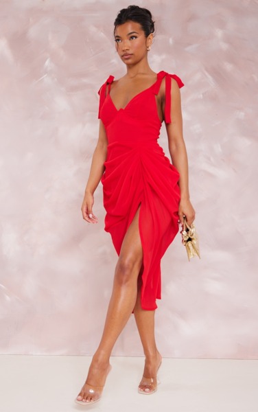Ladies Midi Dress Red from PrettyLittleThing GOOFASH