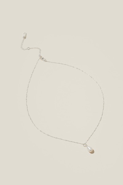 Ladies Necklace in Silver at Cotton On GOOFASH