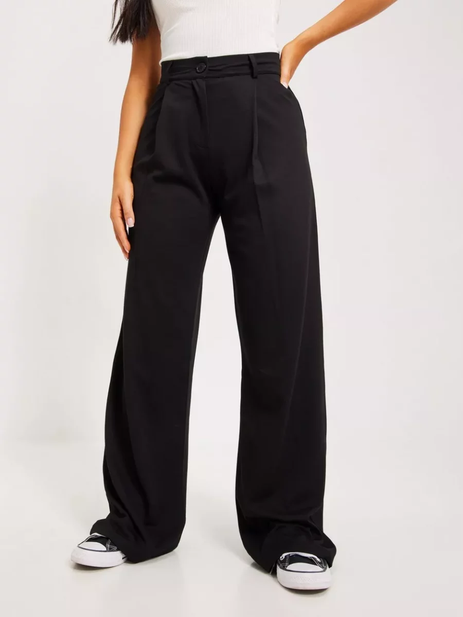 Ladies Suit Trousers in Black by Nelly GOOFASH