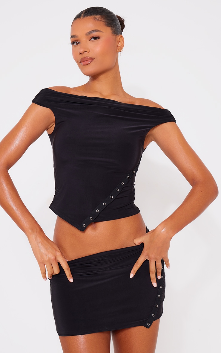 Ladies Top Black from PrettyLittleThing GOOFASH