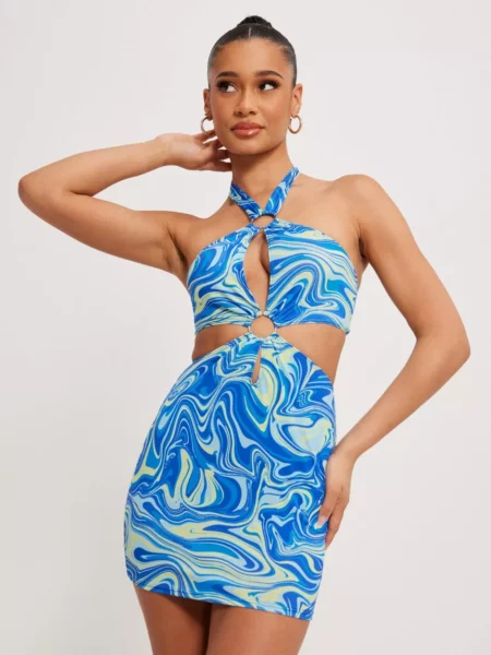 Lady Blue Bodycon Dress from Nelly GOOFASH