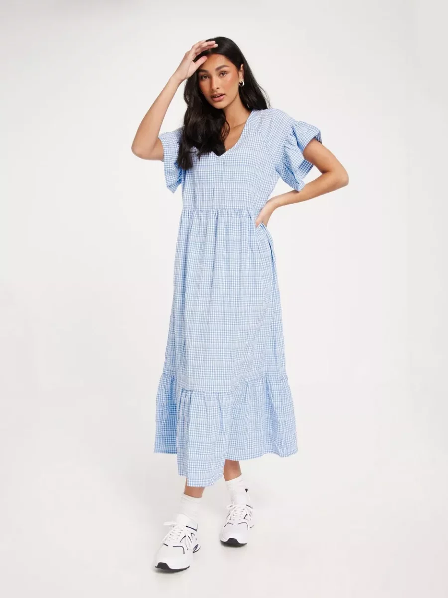 Lady Dress in Blue Object Collectors Item Nelly GOOFASH
