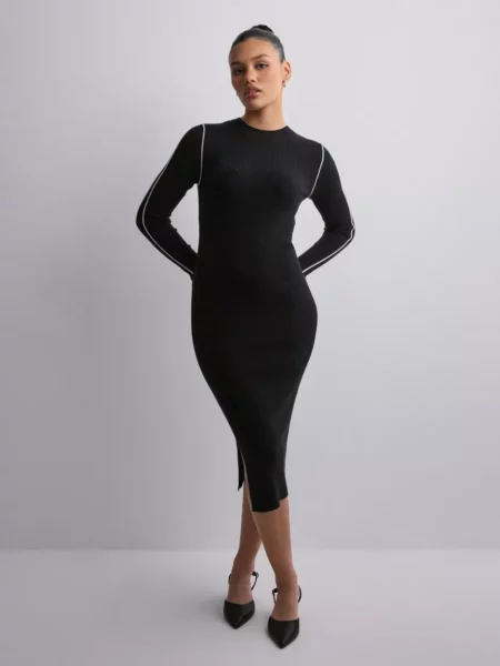 Lady Knitted Dress Black Pieces - Nelly GOOFASH