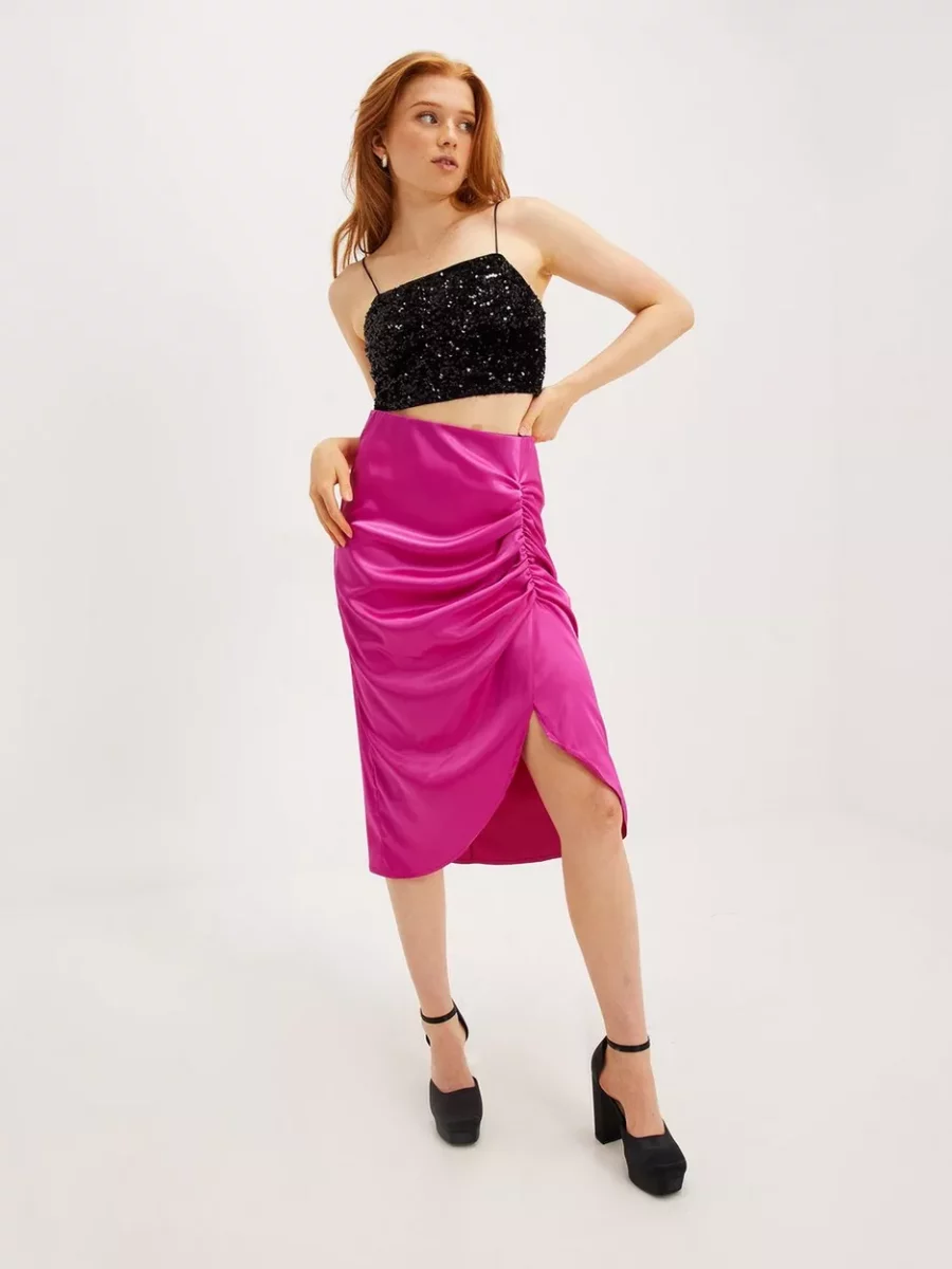 Lady Skirt Pink at Nelly GOOFASH