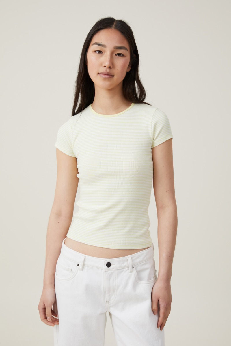 Lady T-Shirt in White Cotton On GOOFASH