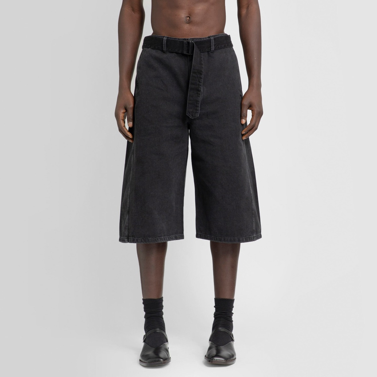 Lemaire - Shorts Black for Men from Antonioli GOOFASH