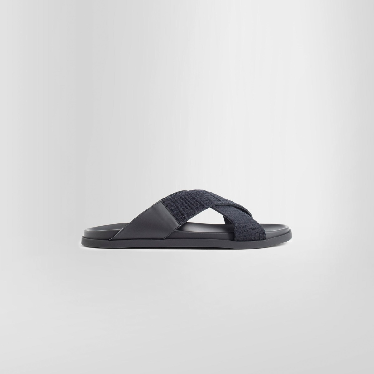 Man Black Sliders Antonioli - Givenchy GOOFASH