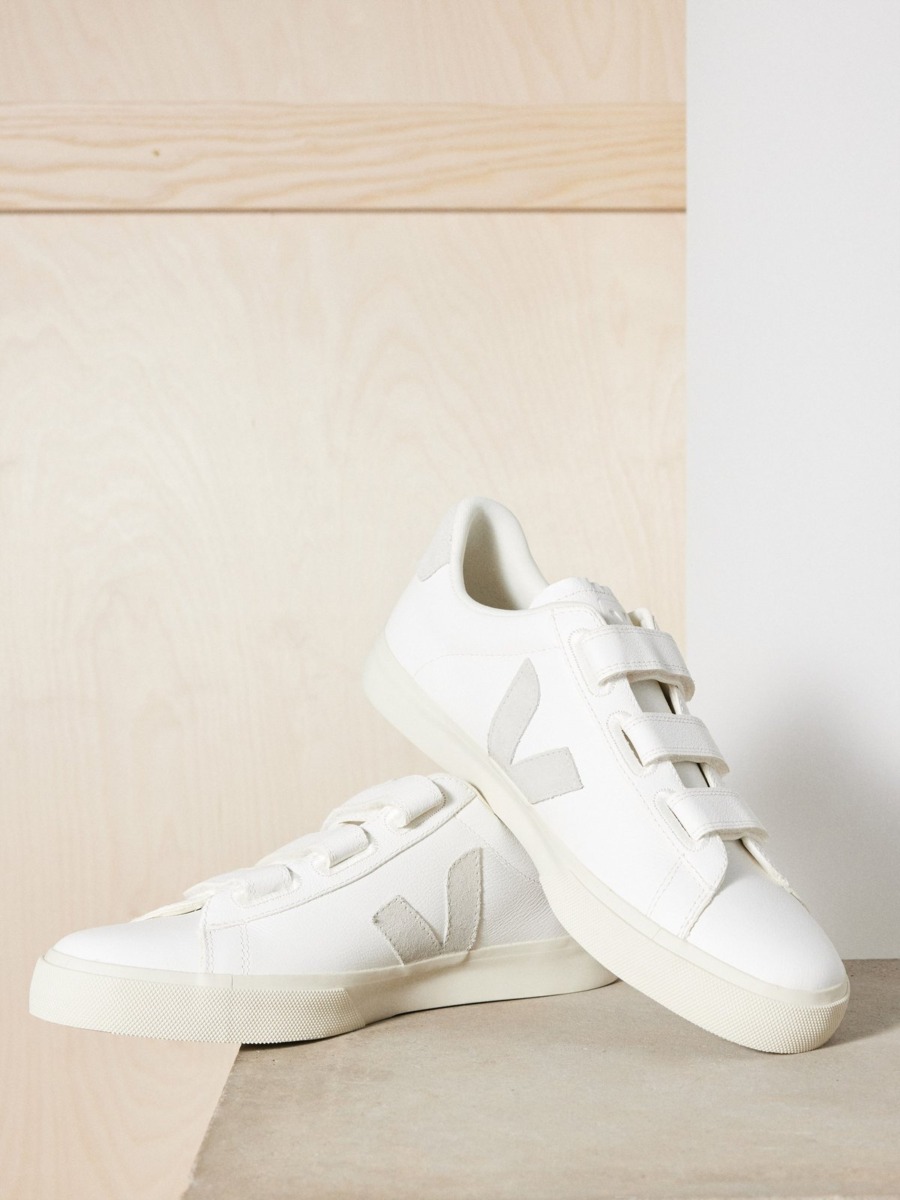 Matches Fashion - Trainers White for Men from Veja GOOFASH