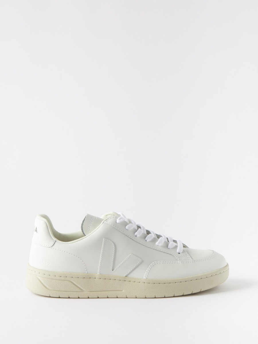 Matches Fashion - White Trainers for Man from Veja GOOFASH