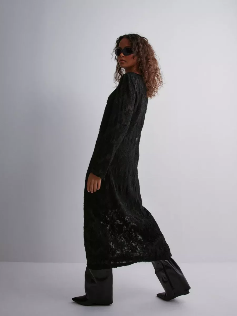 Midi Dress in Black - Nelly - Woman - Object Collectors Item GOOFASH