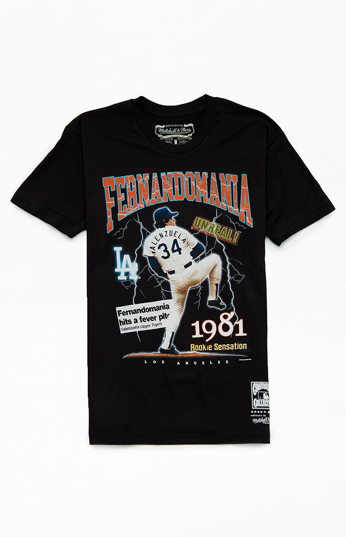 Mitchell & Ness - Men T-Shirt in Black from Pacsun GOOFASH