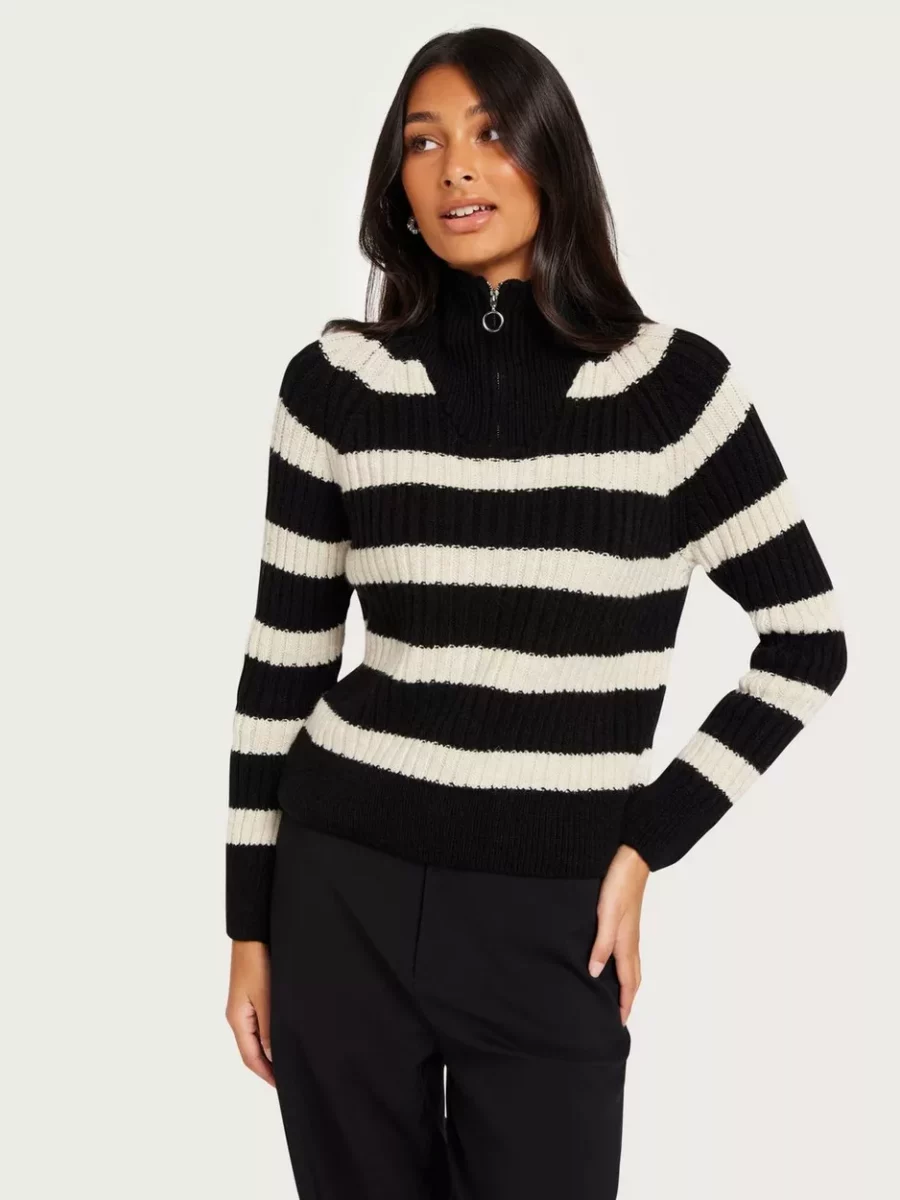 Nelly - Black Knitted Sweater for Woman from Only GOOFASH