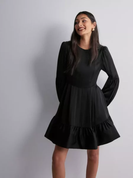 Nelly Black Mini Dress by Malina Woman GOOFASH