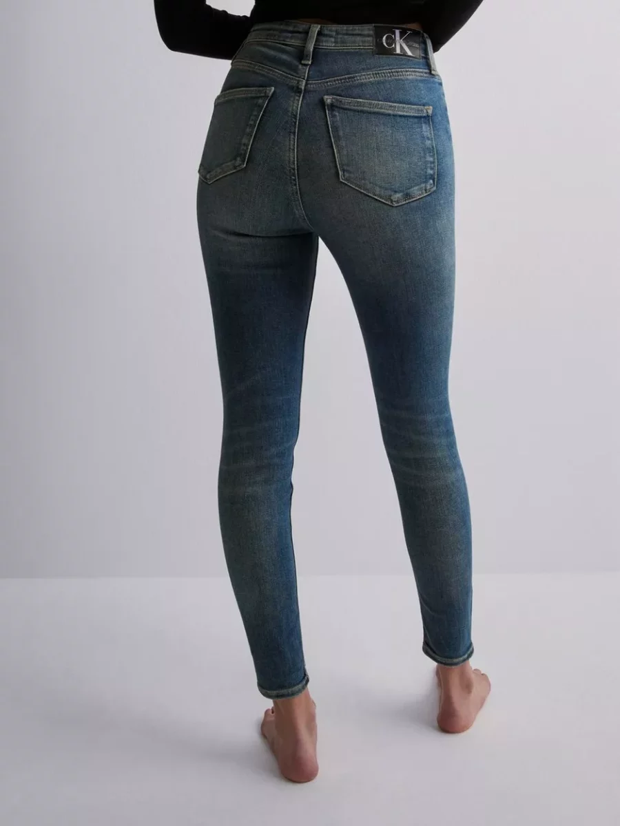 Nelly - Blue Jeans for Women from Calvin Klein GOOFASH