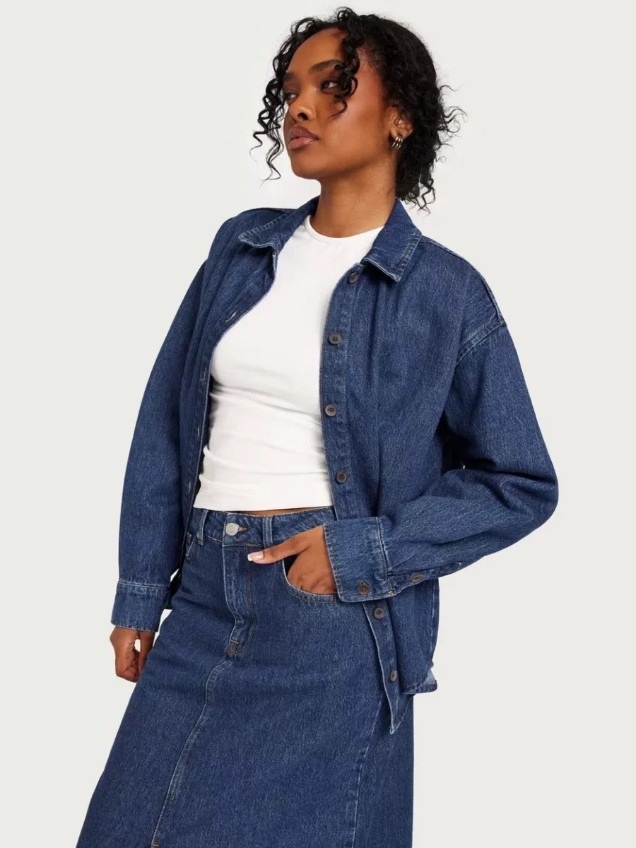 Nelly Lady Blue Shirt from Selected GOOFASH