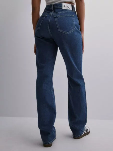 Nelly - Lady Jeans in Blue by Calvin Klein GOOFASH