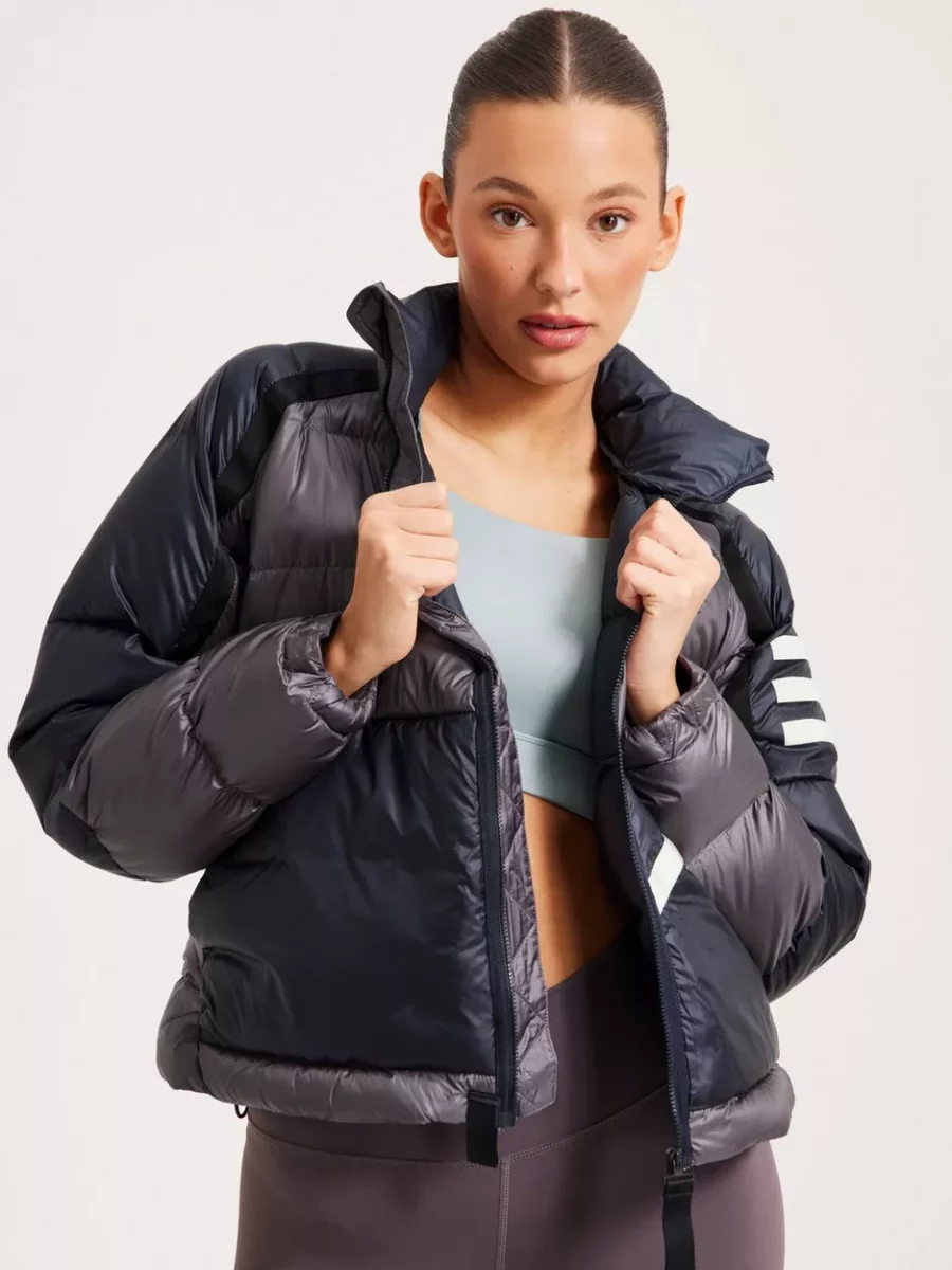 Nelly Lady Training Jacket in Green from Adidas GOOFASH