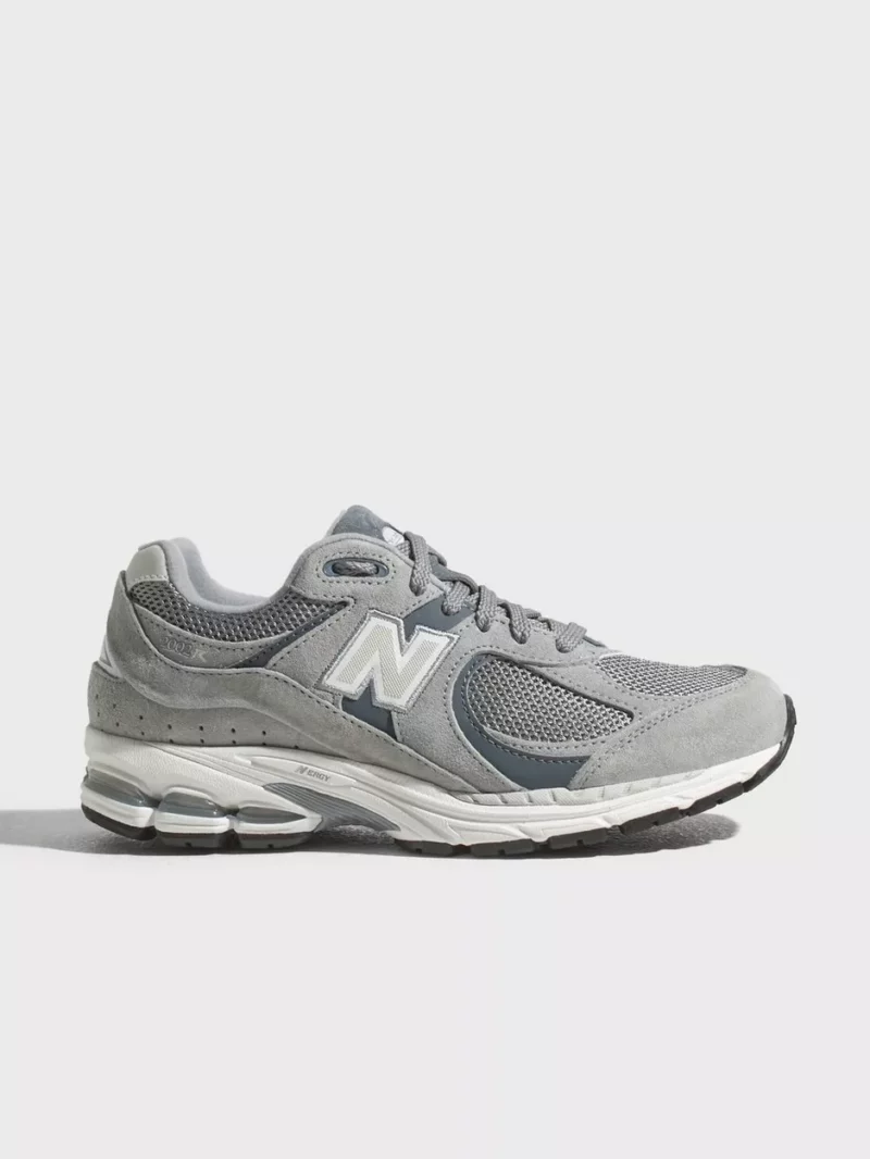 Nelly Sneakers Grey by New Balance GOOFASH