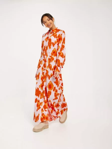 Nelly Woman Orange Shirt Dress by Selected GOOFASH
