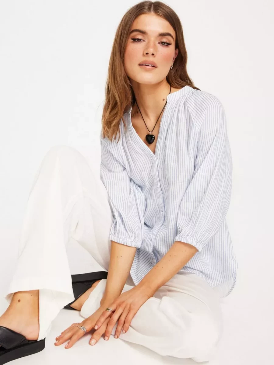 Nelly Woman Shirt Blue from Selected GOOFASH