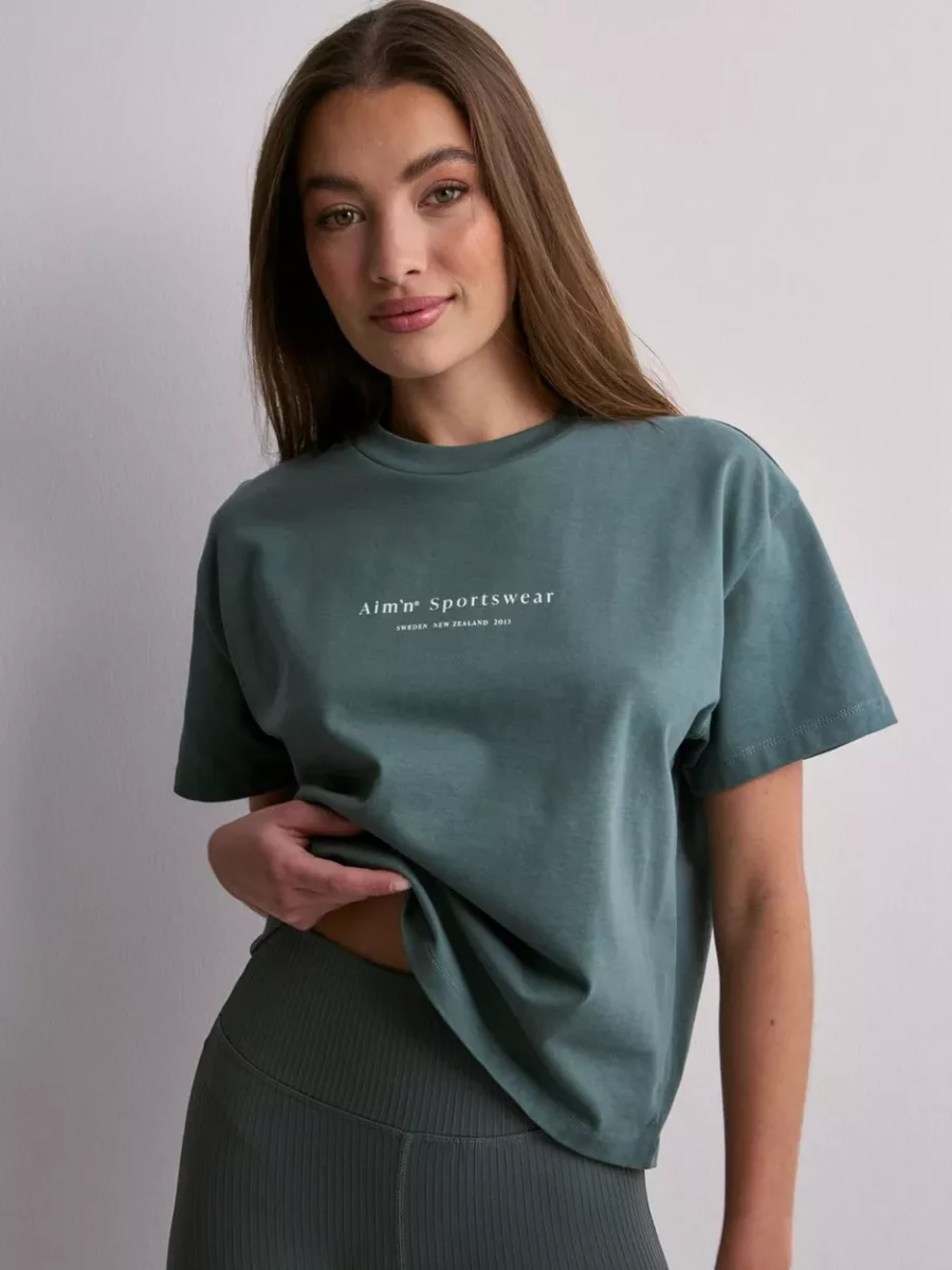 Nelly - Women T-Shirt in Green Aim'N GOOFASH