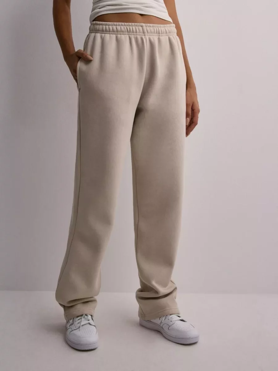 Nelly - Womens Beige Sweatpants by Icaniwill GOOFASH