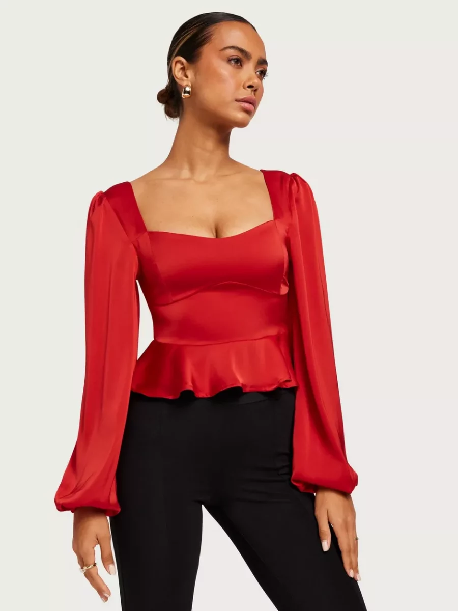 Nelly Womens Blouse Red GOOFASH