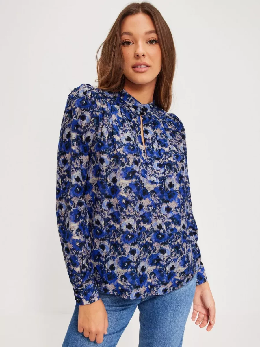 Nelly Women's Blouse in Blue GOOFASH