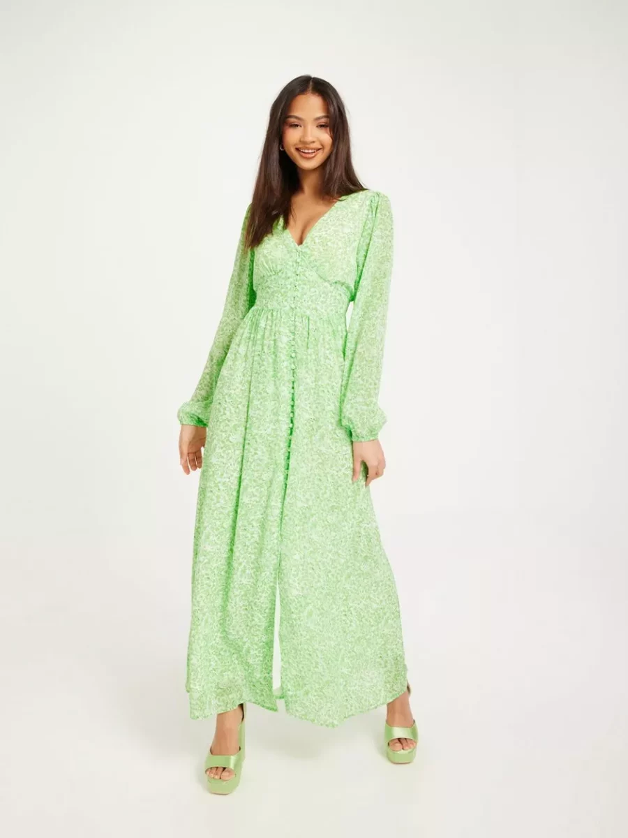 Nelly Womens Dress Green from Only GOOFASH