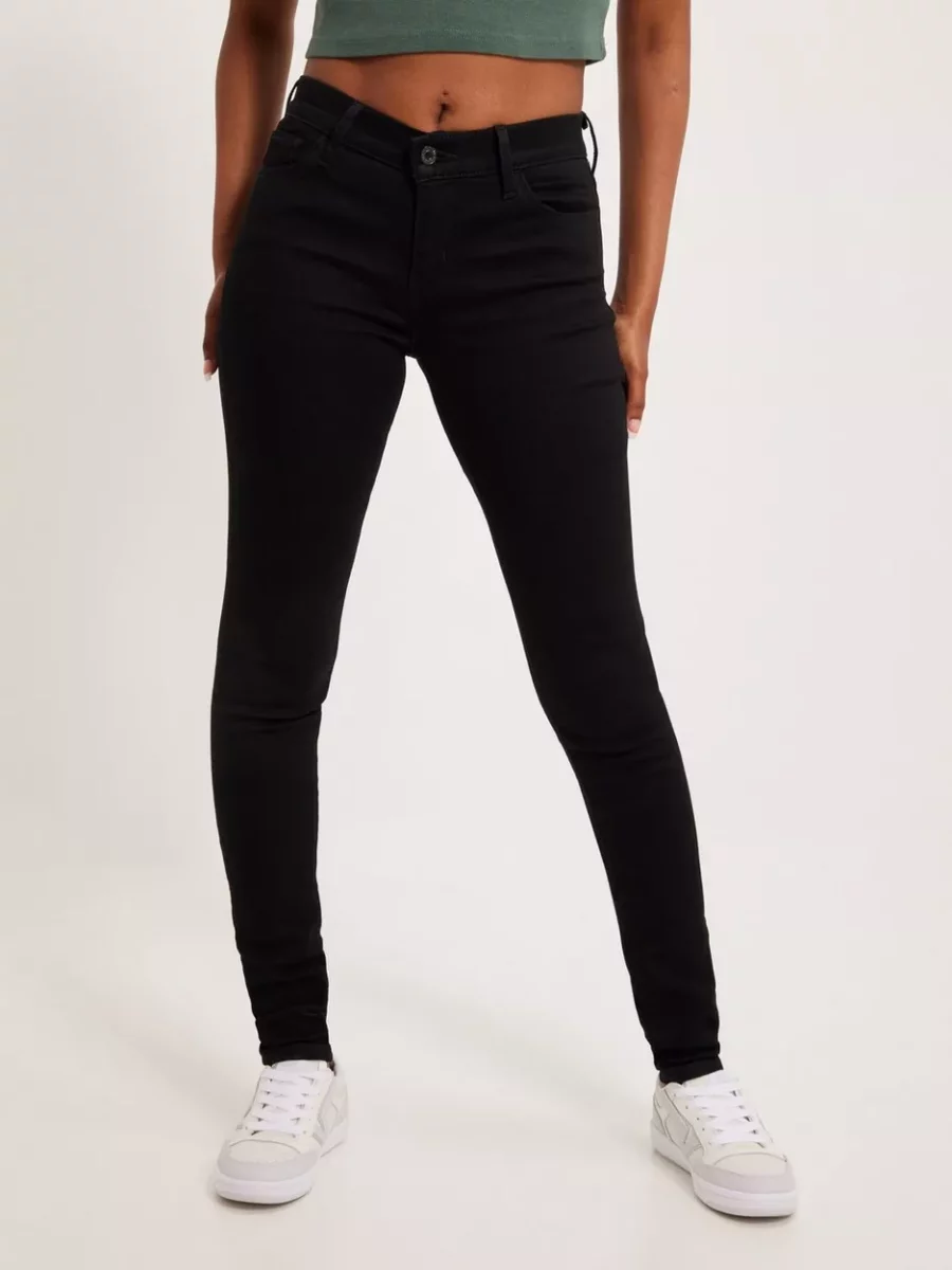 Nelly Women's Skinny Jeans in Black GOOFASH