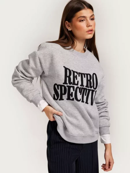 Object Collectors Item - Ladies Sweatshirt Grey from Nelly GOOFASH