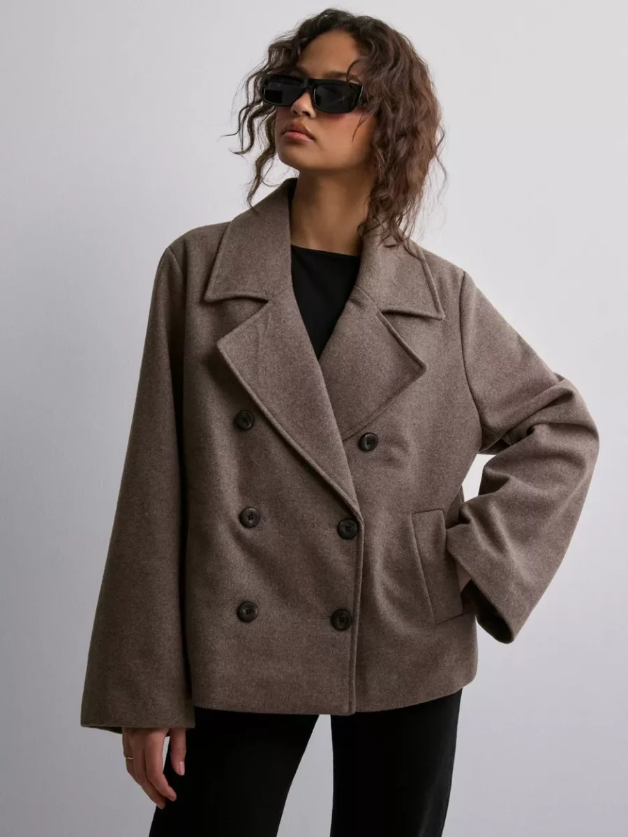 Object Collectors Item Woman Brown Jacket from Nelly GOOFASH
