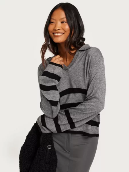 Object Collectors Item - Women Knitted Sweater Black - Nelly GOOFASH