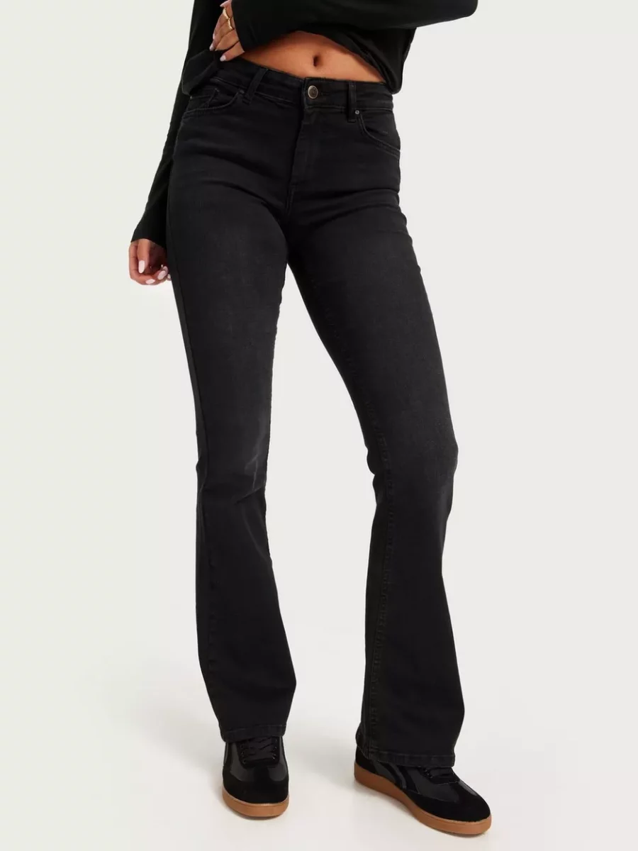 Only Black Jeans for Women by Nelly GOOFASH