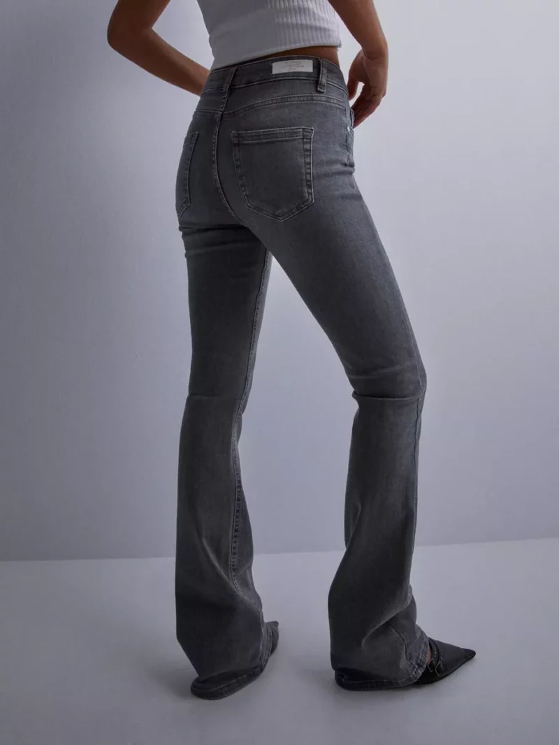 Only Grey Jeans for Women from Nelly GOOFASH