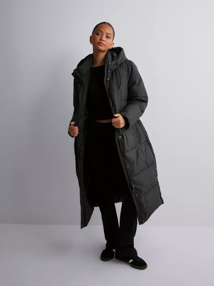 Only - Ladies Down Coat in Black at Nelly GOOFASH