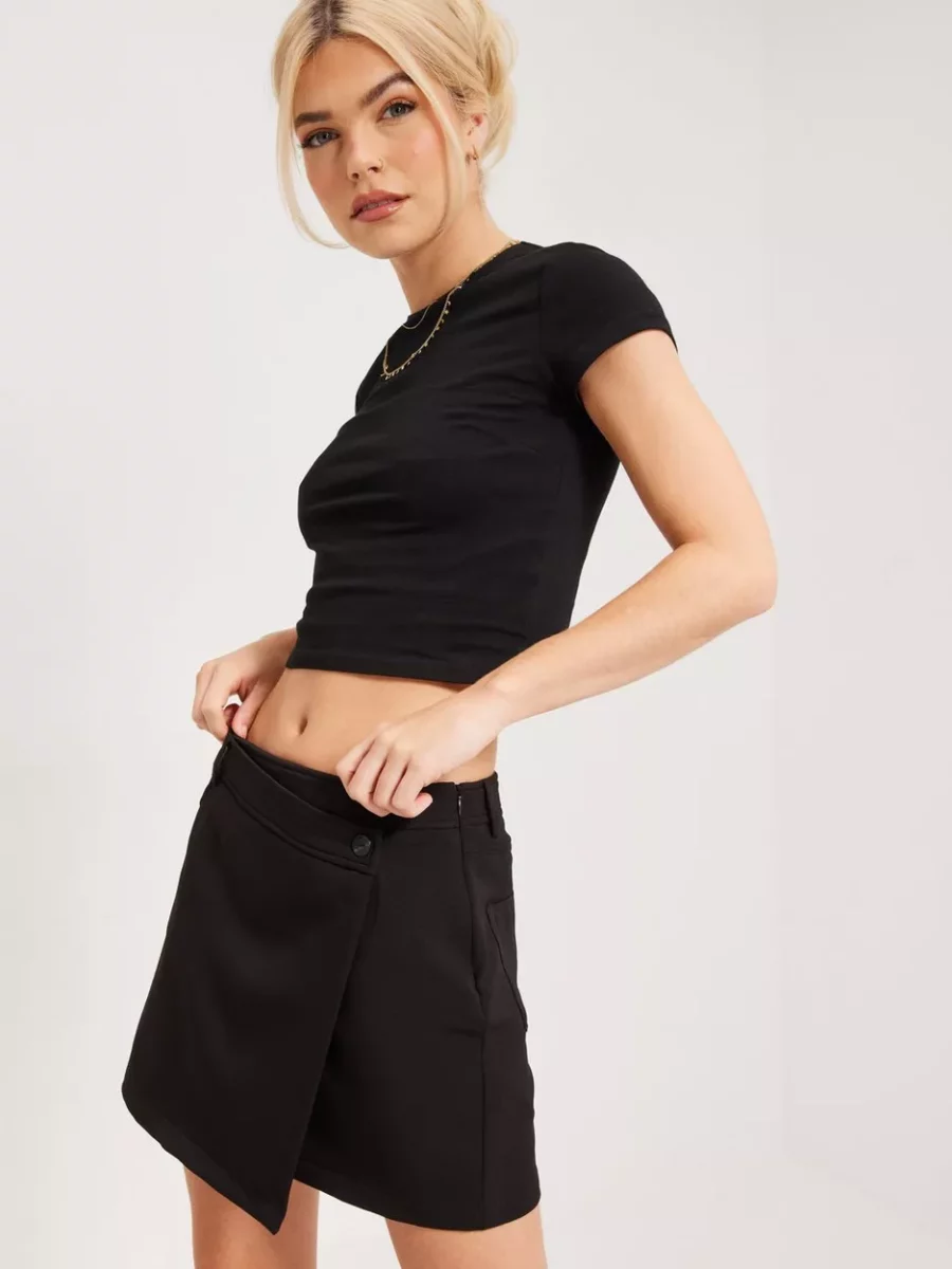 Only - Lady Black Wrap Skirt by Nelly GOOFASH