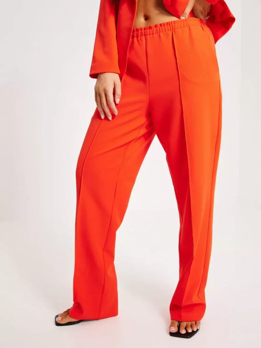 Only Woman Trousers in Red Nelly GOOFASH