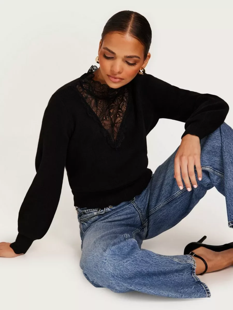 Only - Women's Knitted Sweater in Black by Nelly GOOFASH