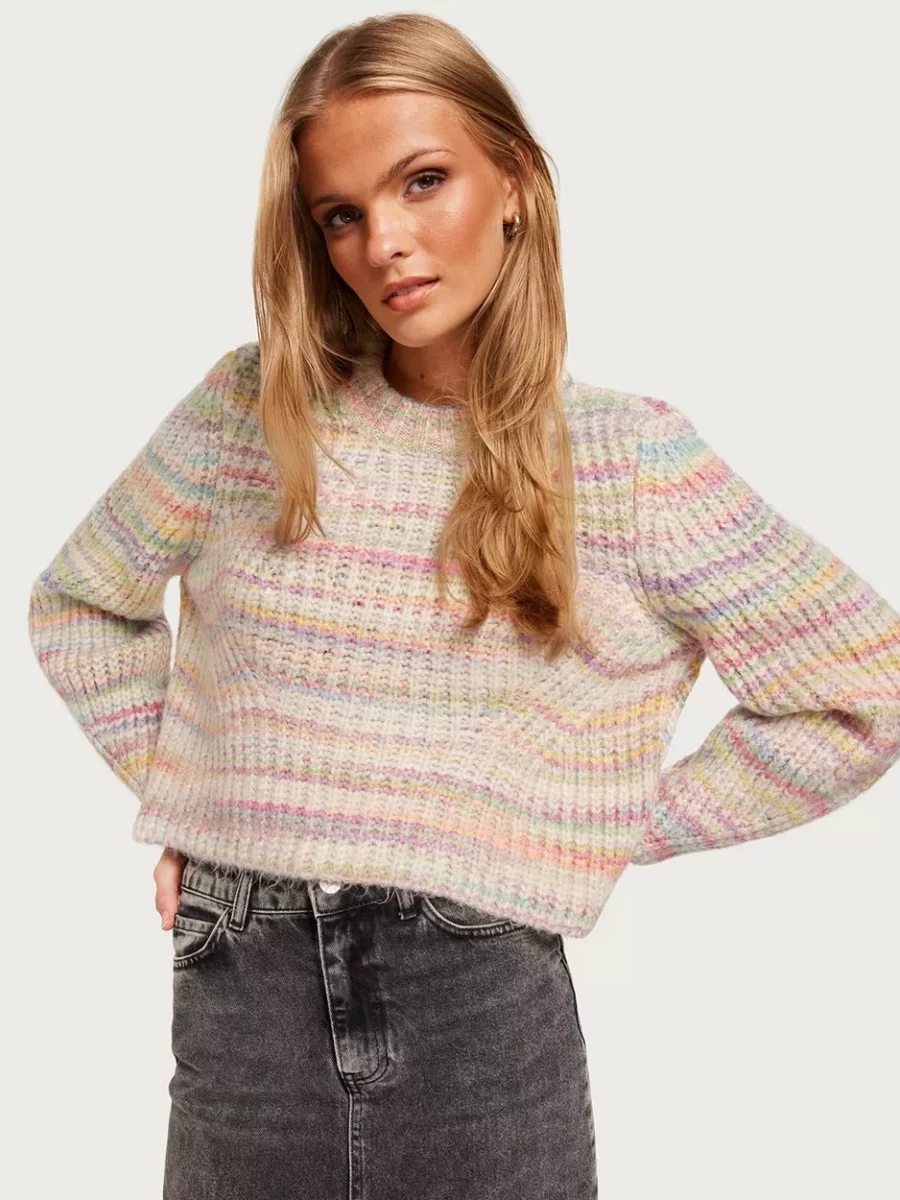 Only - Women's Knitted Sweater in Grey at Nelly GOOFASH