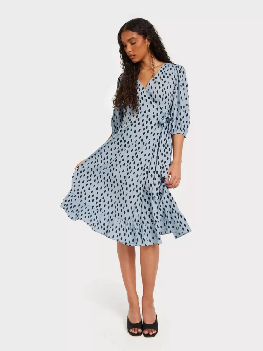 Only Women's Midi Dress in Blue from Nelly GOOFASH